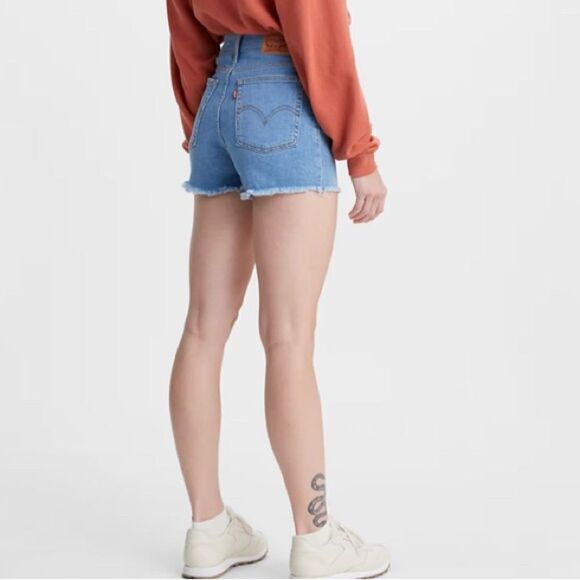 Levi’s High Rise Womens Shorts Size 27 - Picture 2 of 7